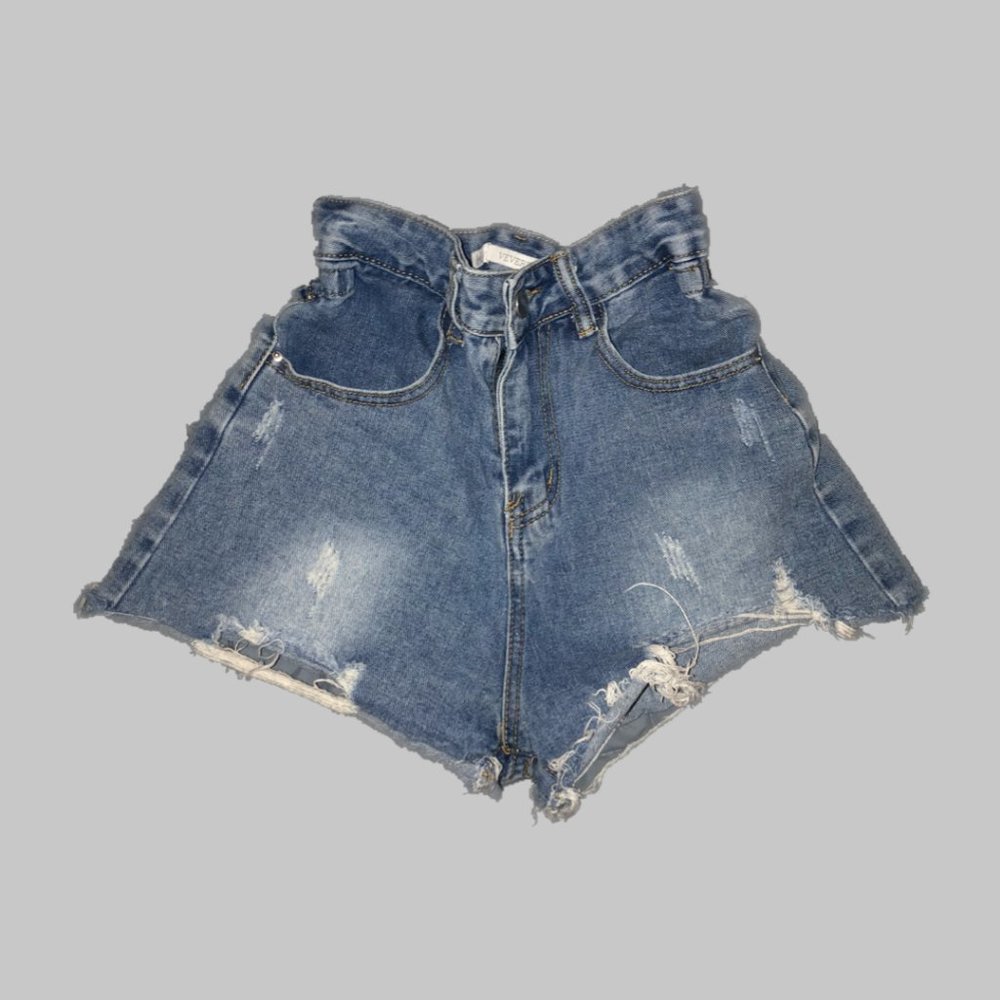 Veveret Distressed Denim Shorts